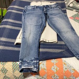 BKE Light Blue Ankle Jeans